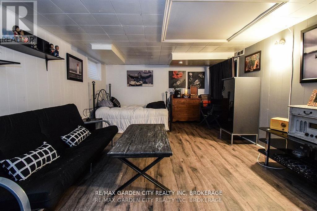 76 Beech Street, St. Catharines (Downtown), Ontario  L2R 2B7 - Photo 23 - X12399499