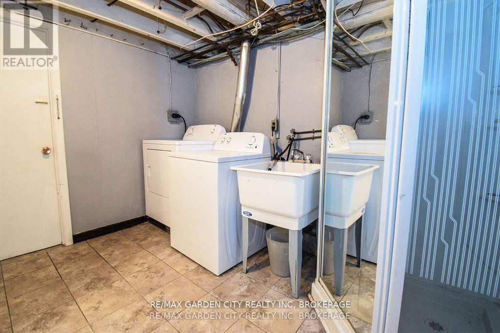 76 Beech Street, St. Catharines (Downtown), Ontario  L2R 2B7 - Photo 25 - X12399499