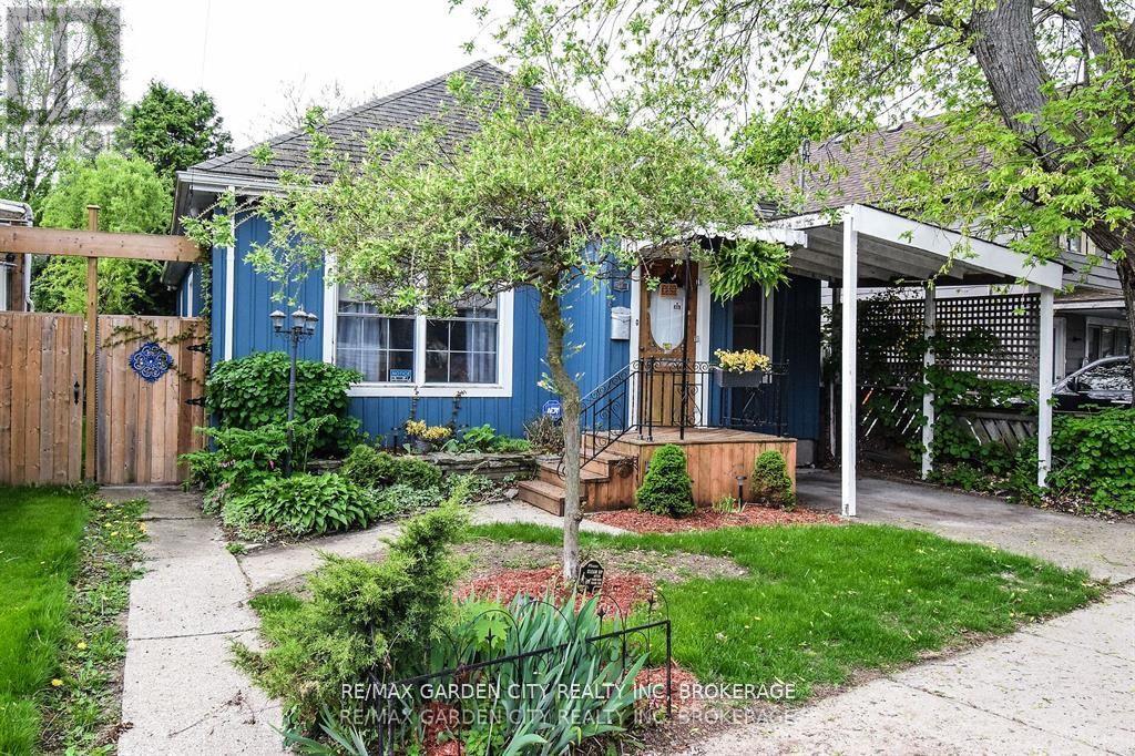 76 Beech Street, St. Catharines (Downtown), Ontario  L2R 2B7 - Photo 35 - X12399499