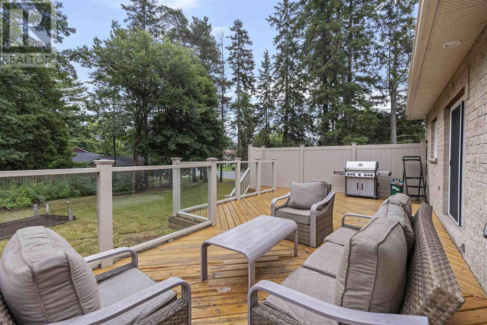 4 Parkdale Dr, Sault Ste. Marie, Ontario  P6A 5P8 - Photo 39 - SM252237