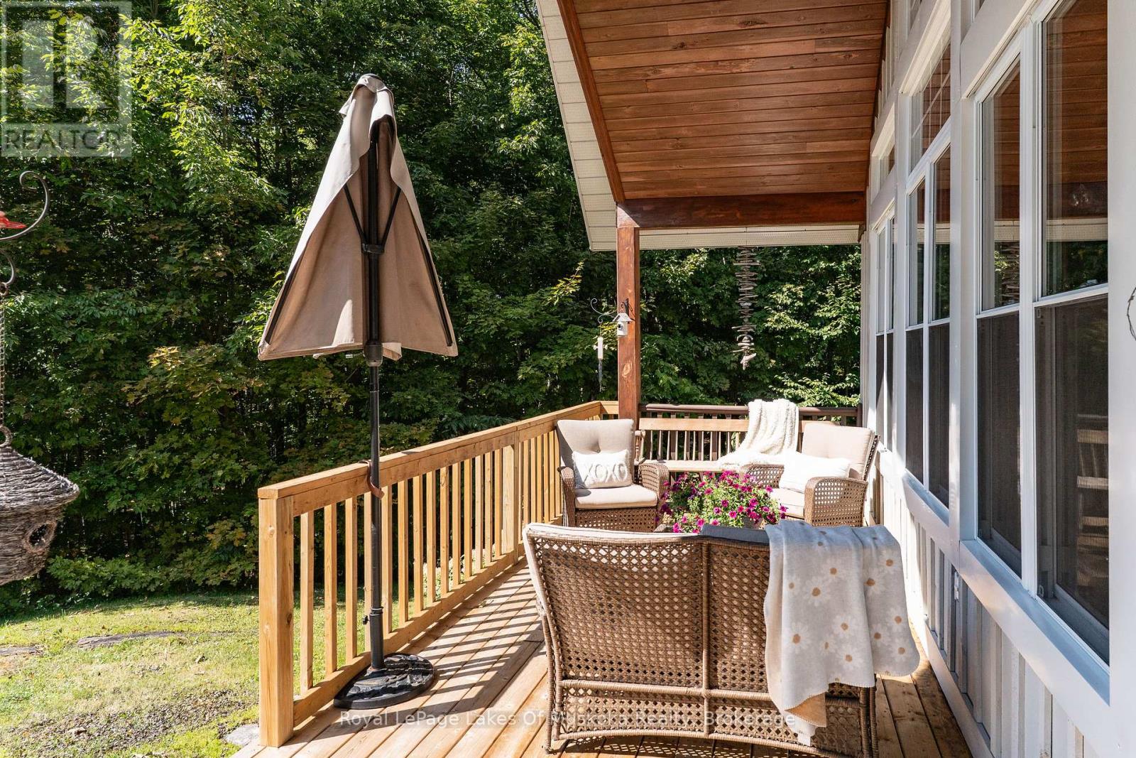 1080 Walkers Glenn Crescent, Lake Of Bays (Sinclair), Ontario  P1H 2J6 - Photo 11 - X12399329