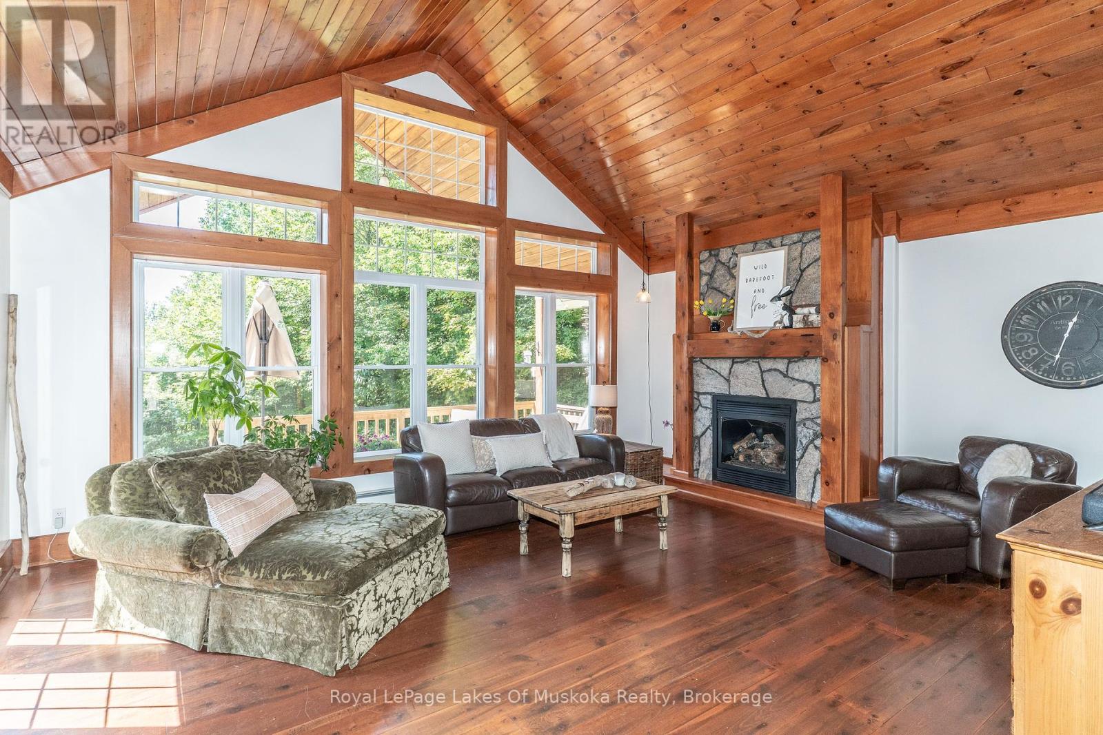 1080 Walkers Glenn Crescent, Lake Of Bays (Sinclair), Ontario  P1H 2J6 - Photo 16 - X12399329