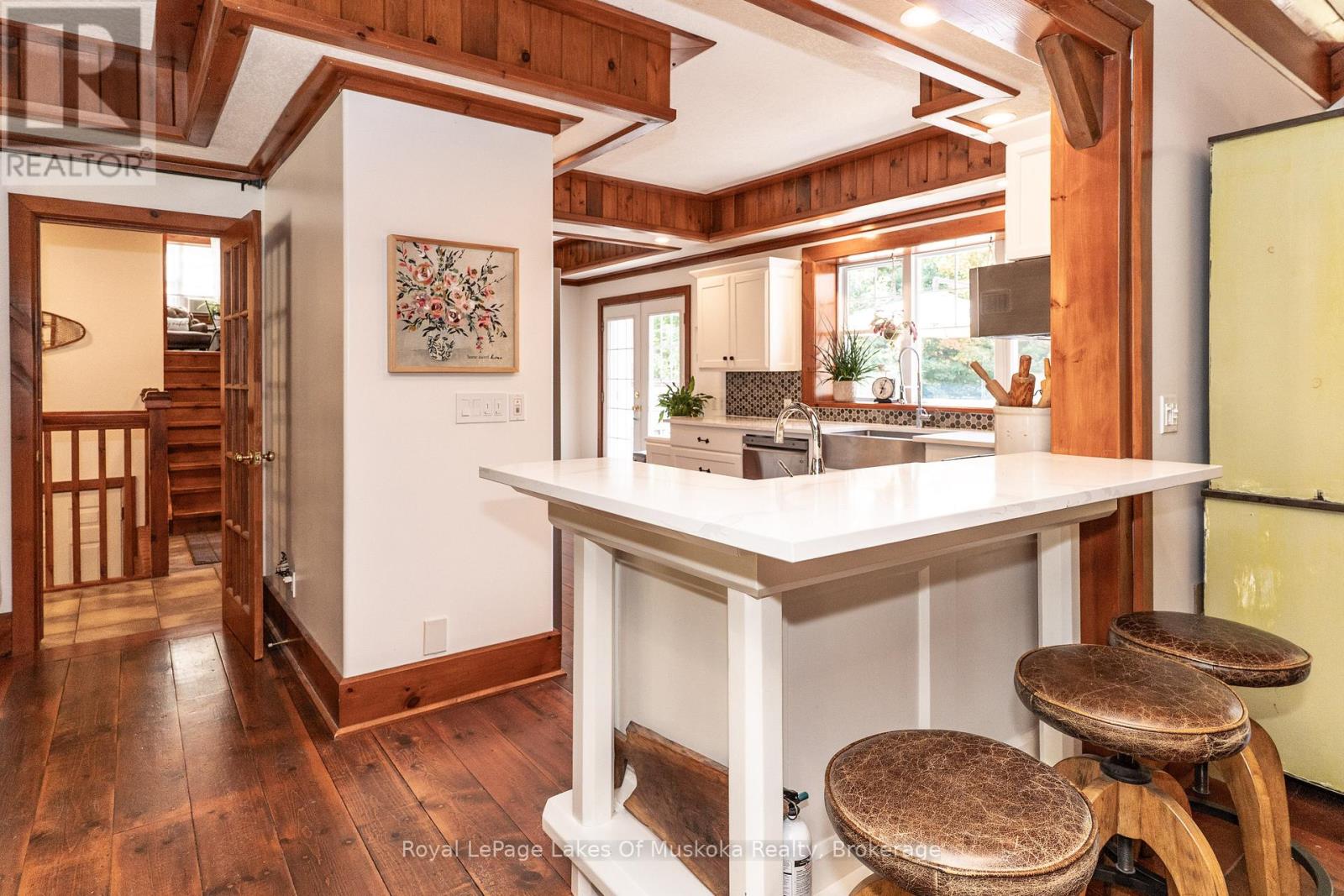 1080 Walkers Glenn Crescent, Lake Of Bays (Sinclair), Ontario  P1H 2J6 - Photo 22 - X12399329