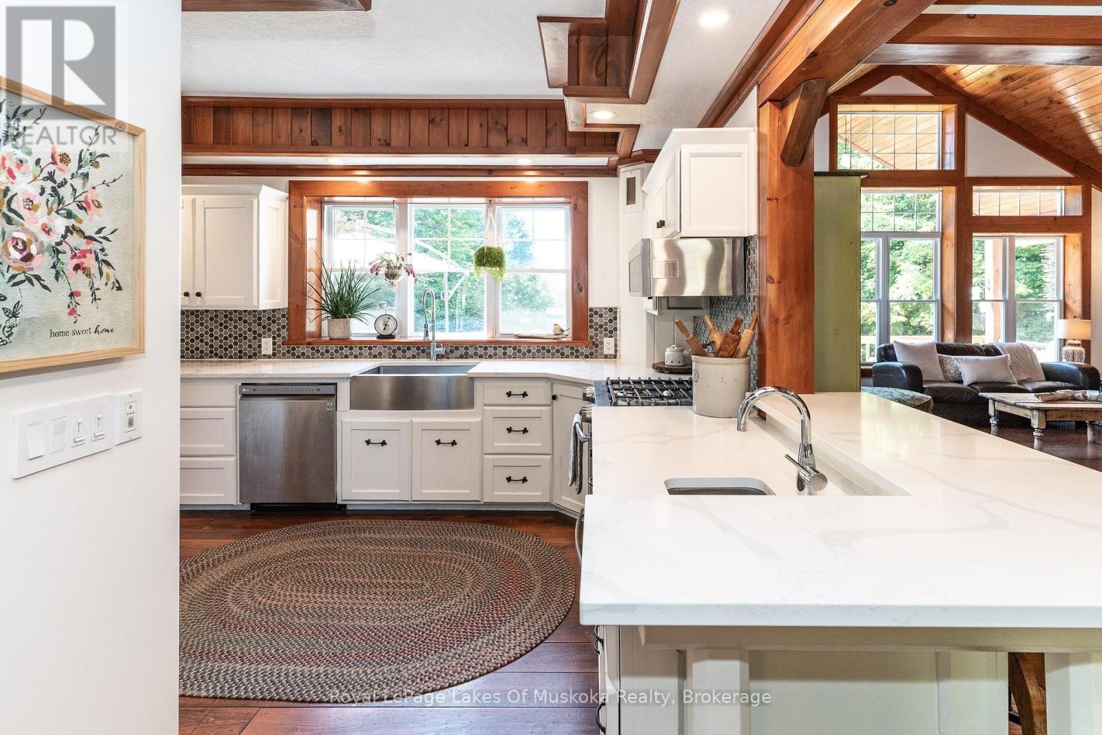 1080 Walkers Glenn Crescent, Lake Of Bays (Sinclair), Ontario  P1H 2J6 - Photo 23 - X12399329