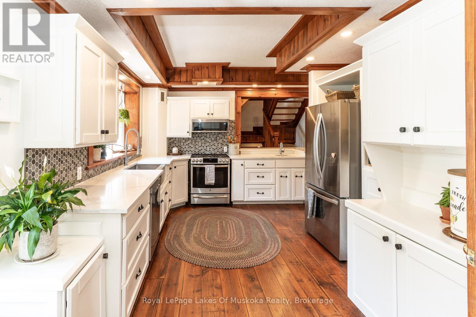 1080 Walkers Glenn Crescent, Lake Of Bays (Sinclair), Ontario  P1H 2J6 - Photo 26 - X12399329