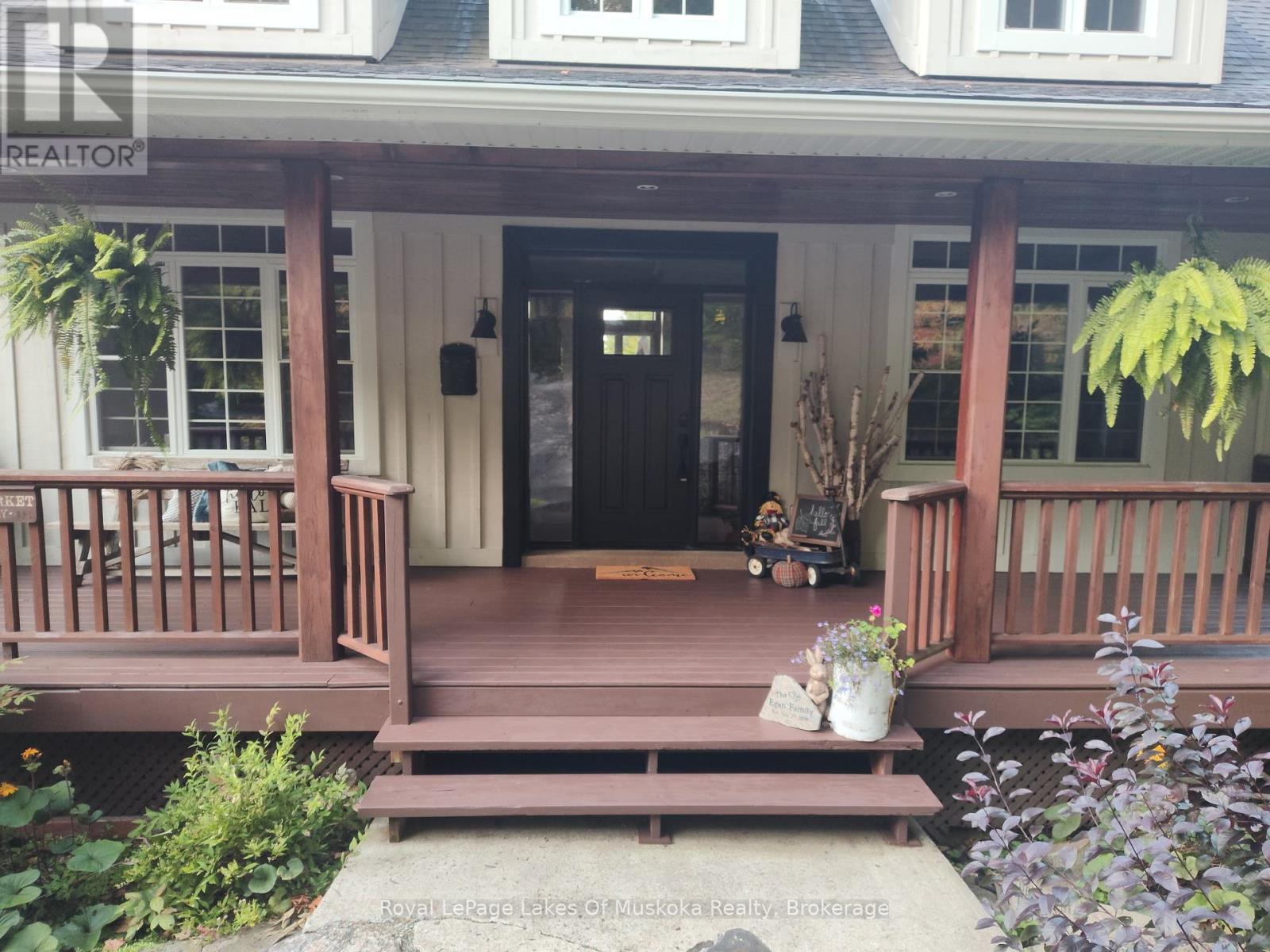 1080 Walkers Glenn Crescent, Lake Of Bays (Sinclair), Ontario  P1H 2J6 - Photo 3 - X12399329