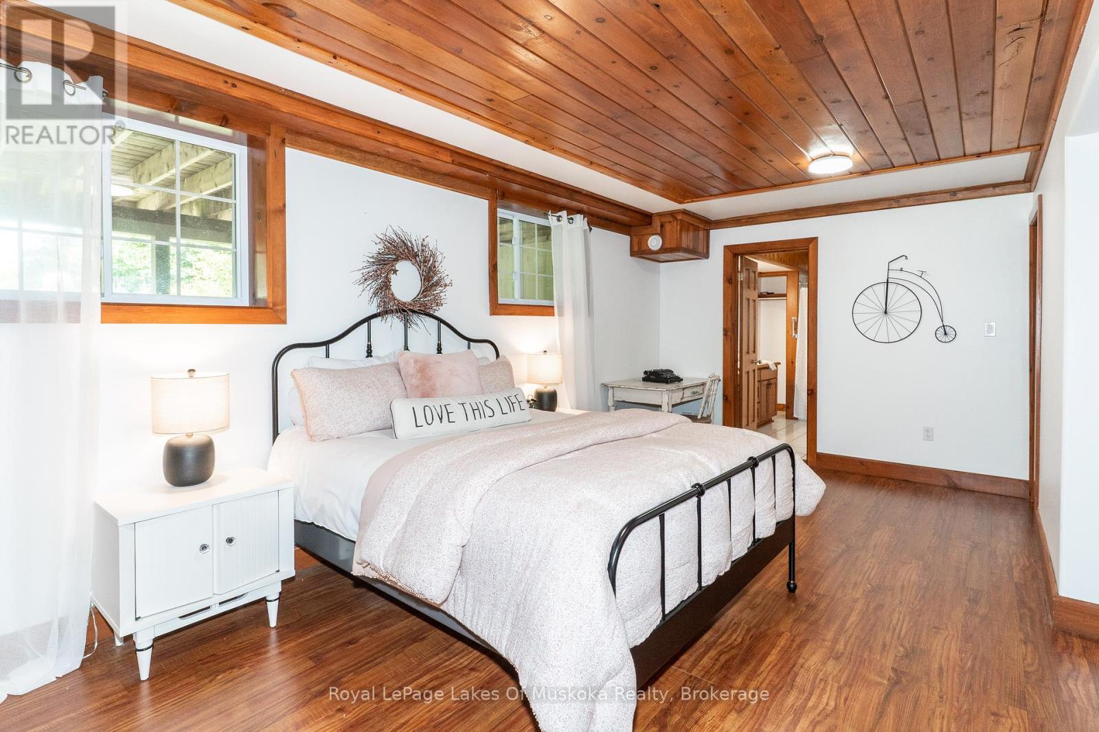 1080 Walkers Glenn Crescent, Lake Of Bays (Sinclair), Ontario  P1H 2J6 - Photo 39 - X12399329