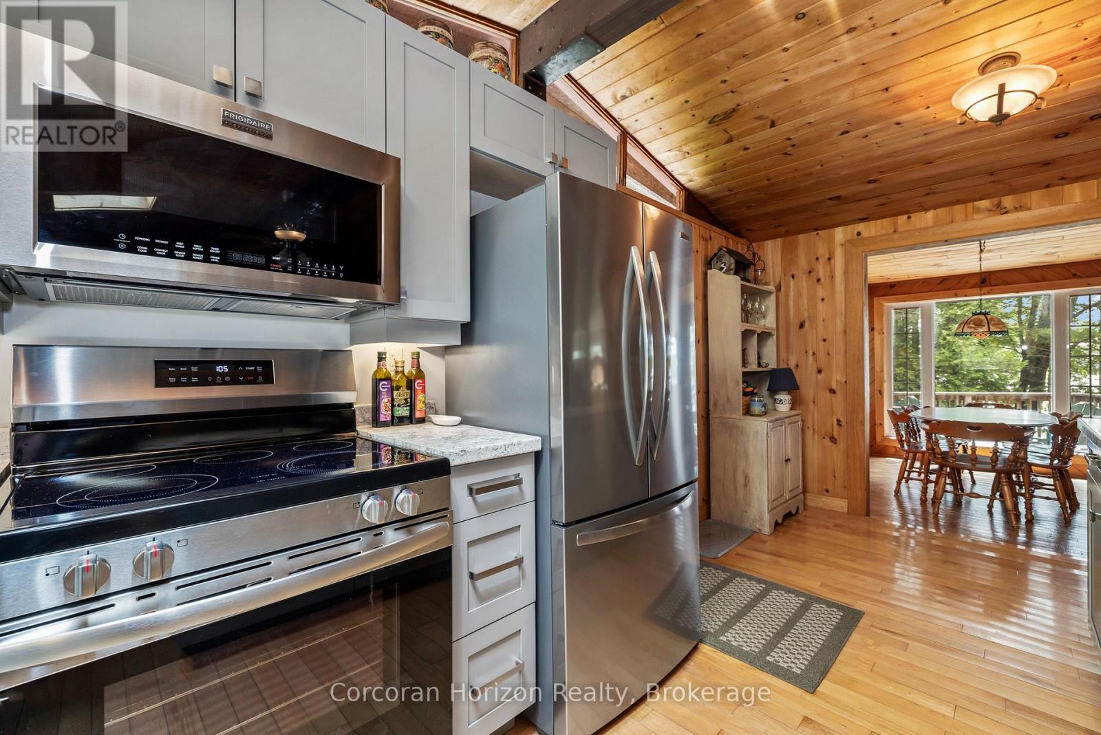 162 Winding Way, Georgian Bay (Baxter), Ontario  L0K 1S0 - Photo 20 - X12399470