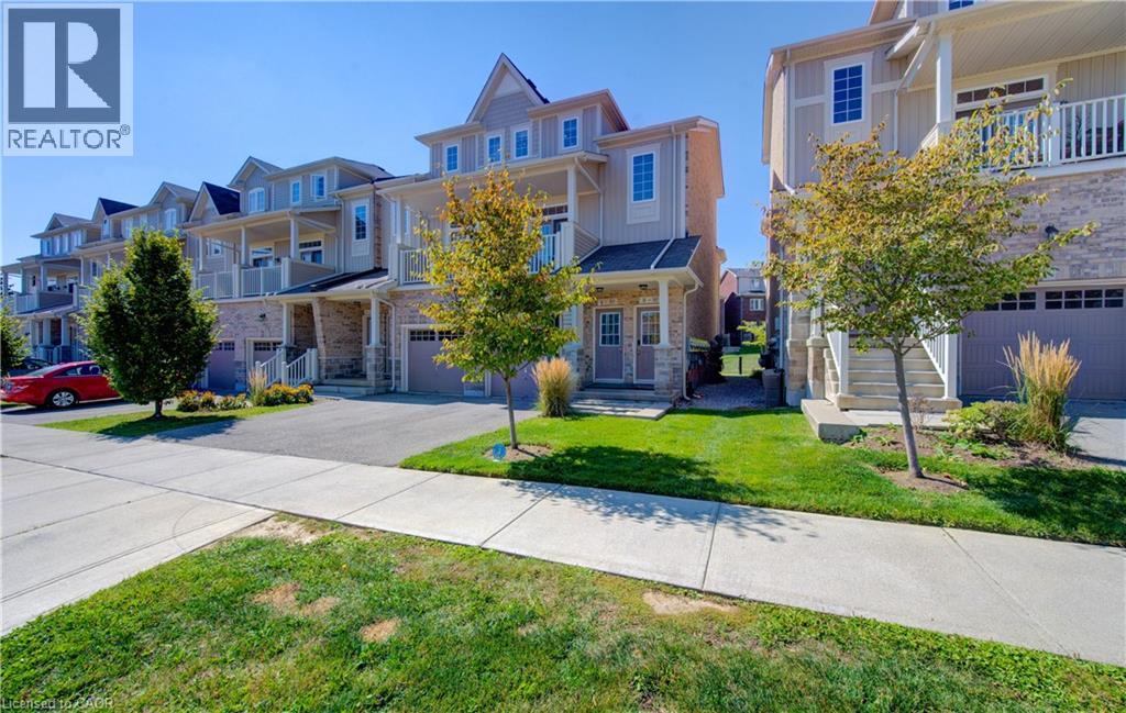 385 Westwood Drive Unit# B, Kitchener, Ontario  N2M 0B5 - Photo 2 - 40767223