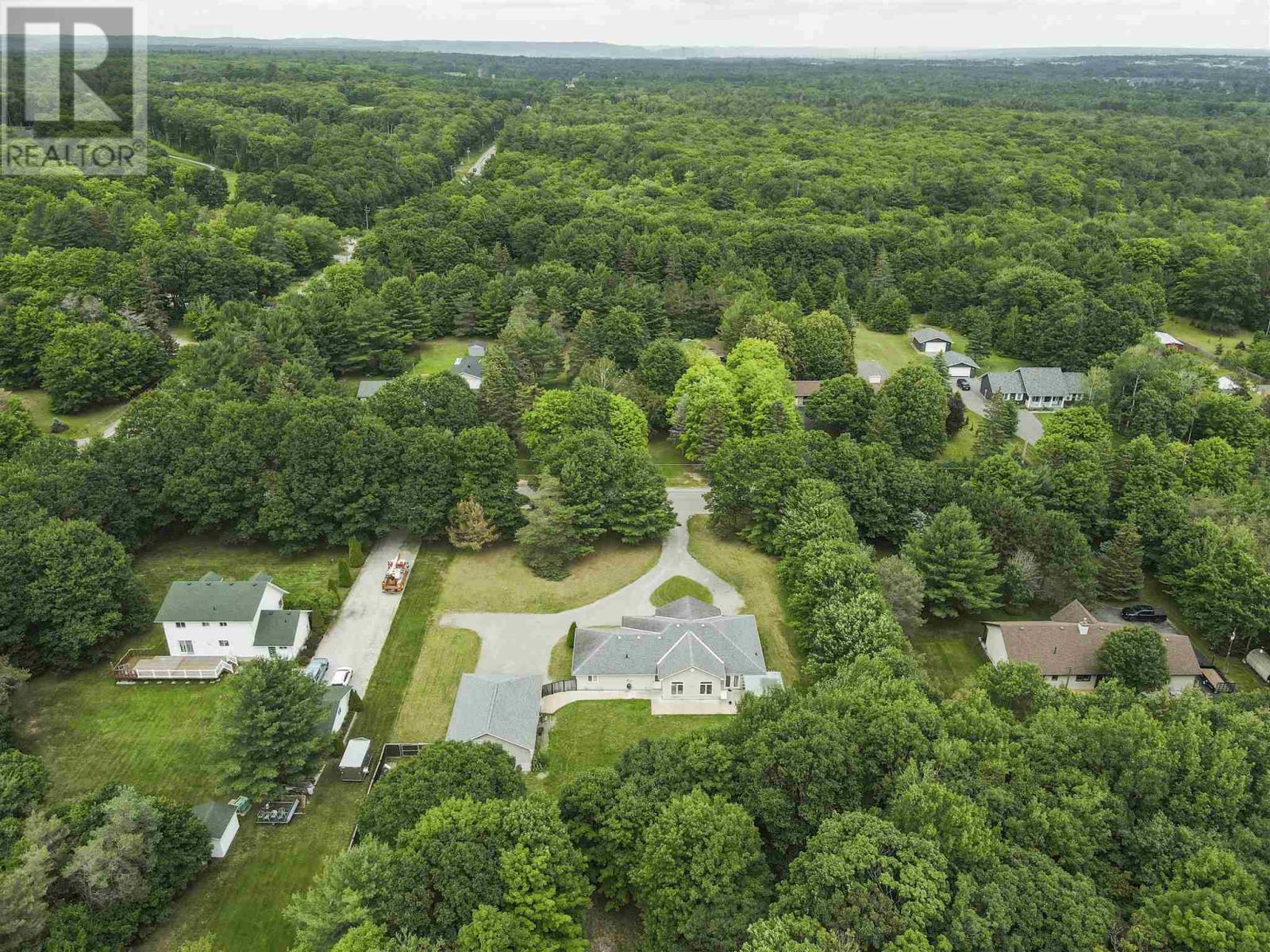 587 Moss Rd, Sault Ste. Marie, Ontario  P6A 5K8 - Photo 47 - SM252607