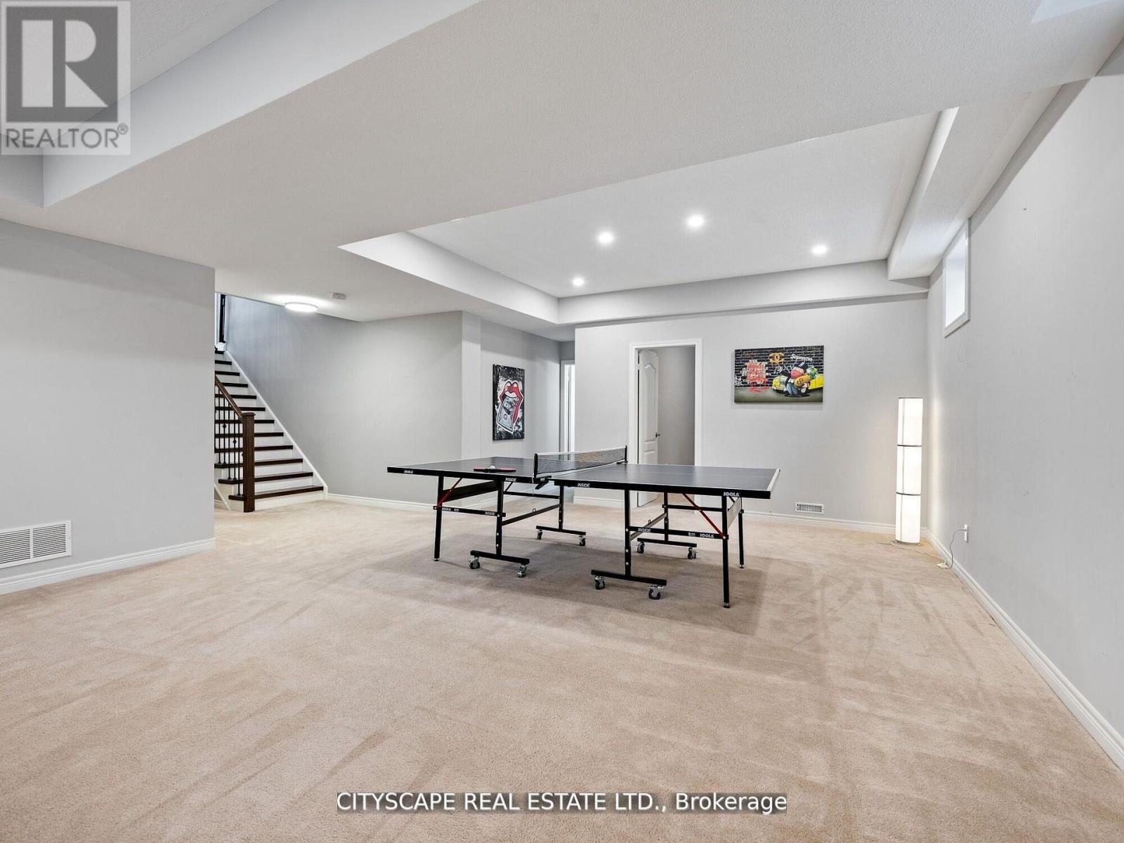 2241 Lyness Avenue, Oakville, Ontario  L6M 5C2 - Photo 16 - W12399268