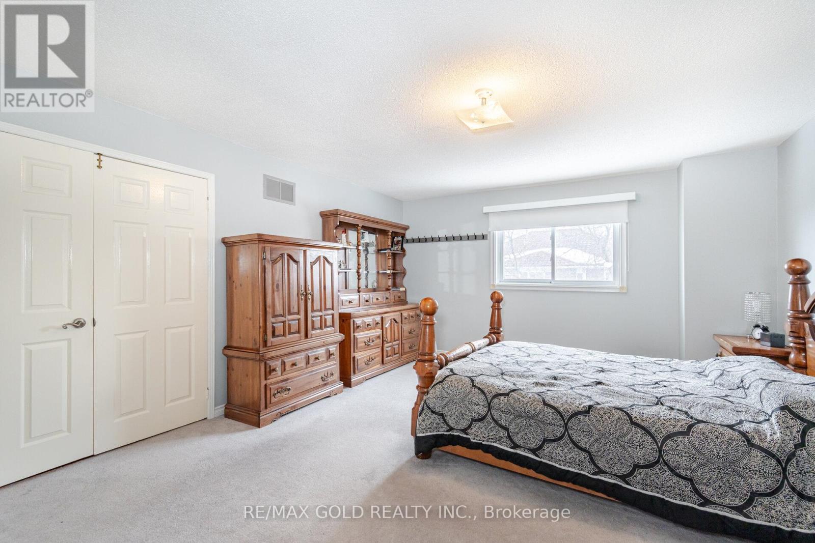 29 Brydon Crescent, Brampton, Ontario  L6X 3K2 - Photo 25 - W12399270