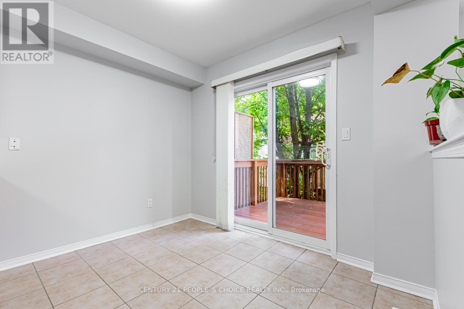 5 - 27 West Dean Park Drive, Toronto (Eringate-Centennial-West Deane), Ontario  M9B 2R5 - Photo 15 - W12399297