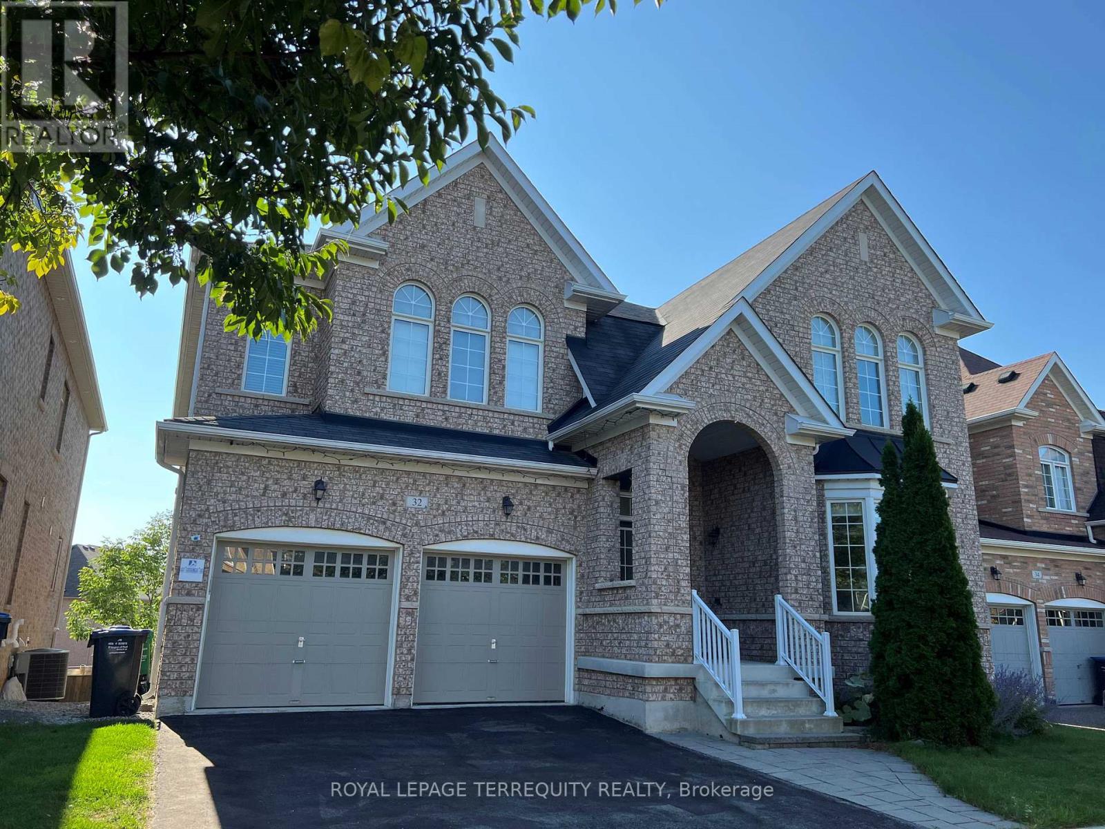 Property at 32 MISTYGLEN CRESCENT image 1