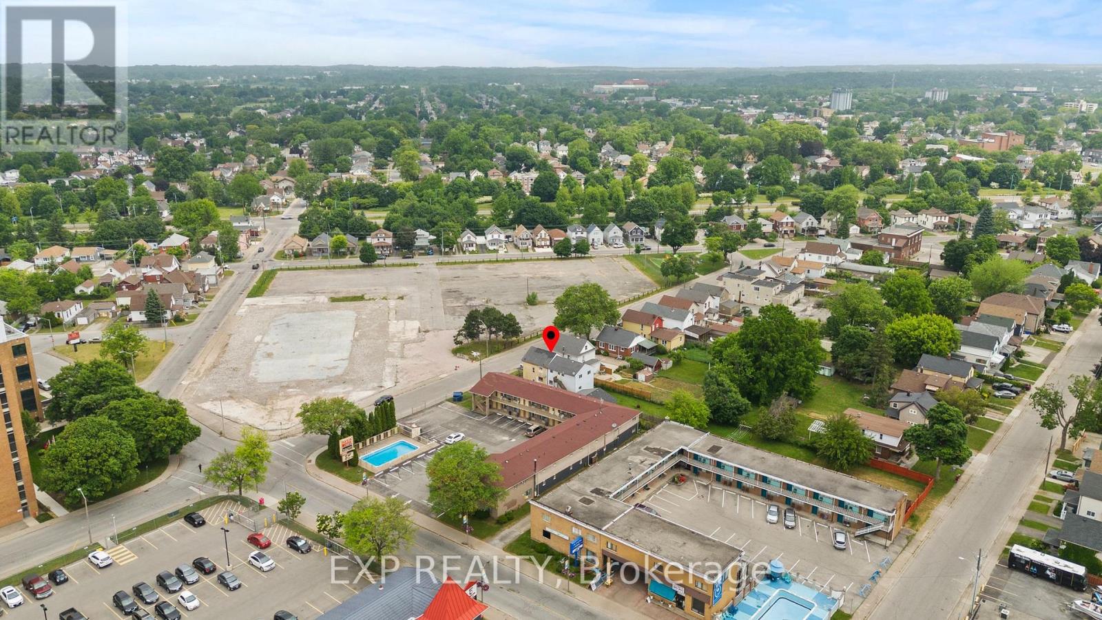 5554 Lewis Avenue, Niagara Falls (Clifton Hill), Ontario  L2G 3R7 - Photo 14 - X12237144
