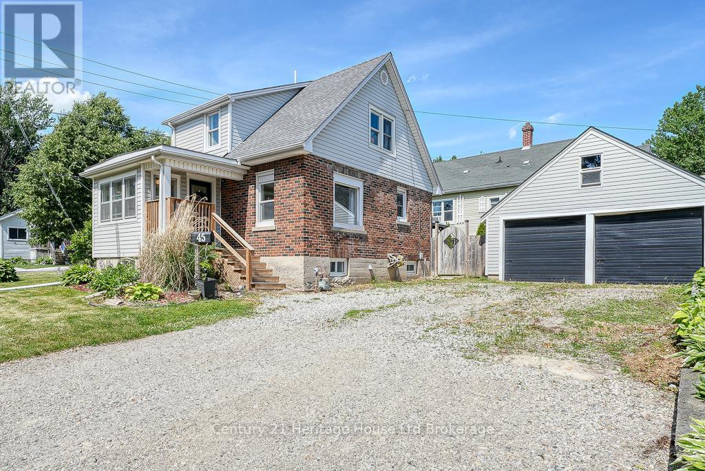 45 South Street, Woodstock, Ontario  N4S 3L3 - Photo 1 - X12399372