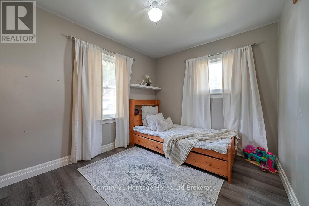 45 South Street, Woodstock, Ontario  N4S 3L3 - Photo 24 - X12399372