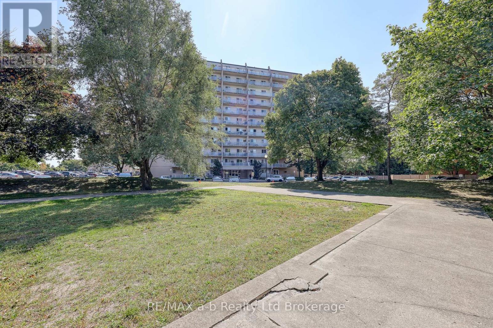 510 - 563 Mornington Avenue, London East, Ontario  N5Y 4T8 - Photo 31 - X12399417