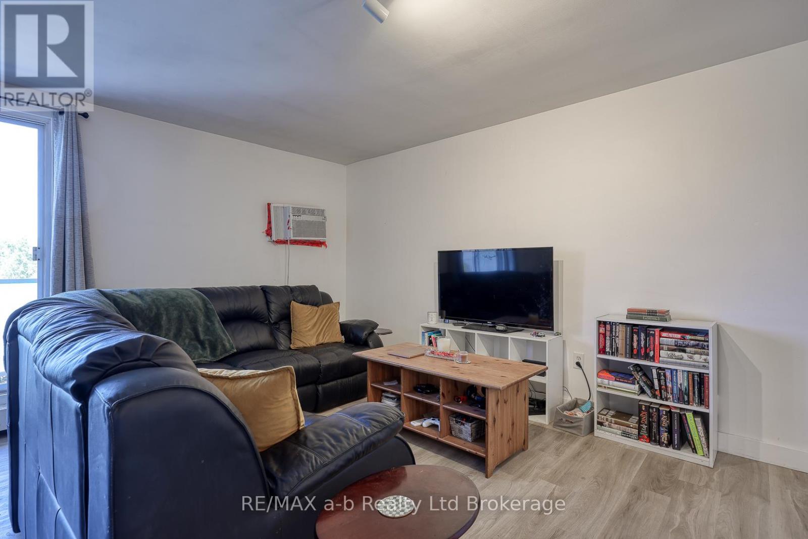 510 - 563 Mornington Avenue, London East, Ontario  N5Y 4T8 - Photo 8 - X12399417