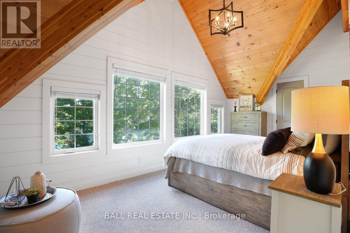 45 Hemlock Point Road, North Kawartha, Ontario  K0L 1A0 - Photo 15 - X12389129