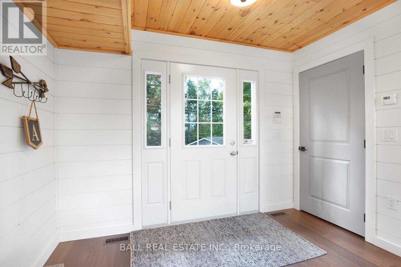 45 Hemlock Point Road, North Kawartha, Ontario  K0L 1A0 - Photo 5 - X12389129