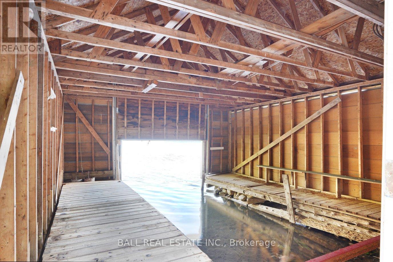 45 Hemlock Point Road, North Kawartha, Ontario  K0L 1A0 - Photo 21 - X12389129