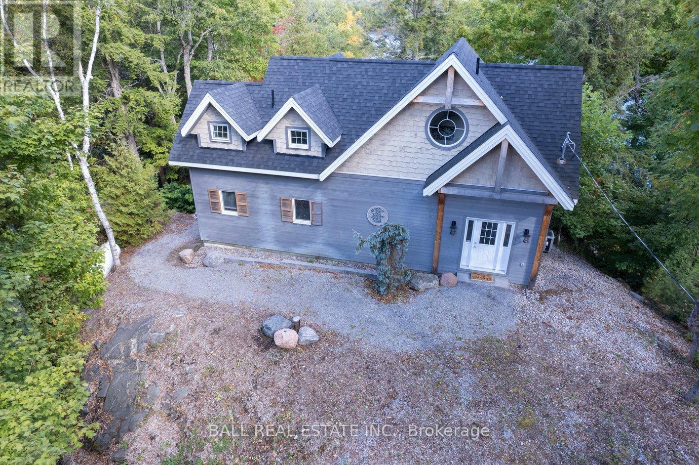 45 Hemlock Point Road, North Kawartha, Ontario  K0L 1A0 - Photo 4 - X12389129