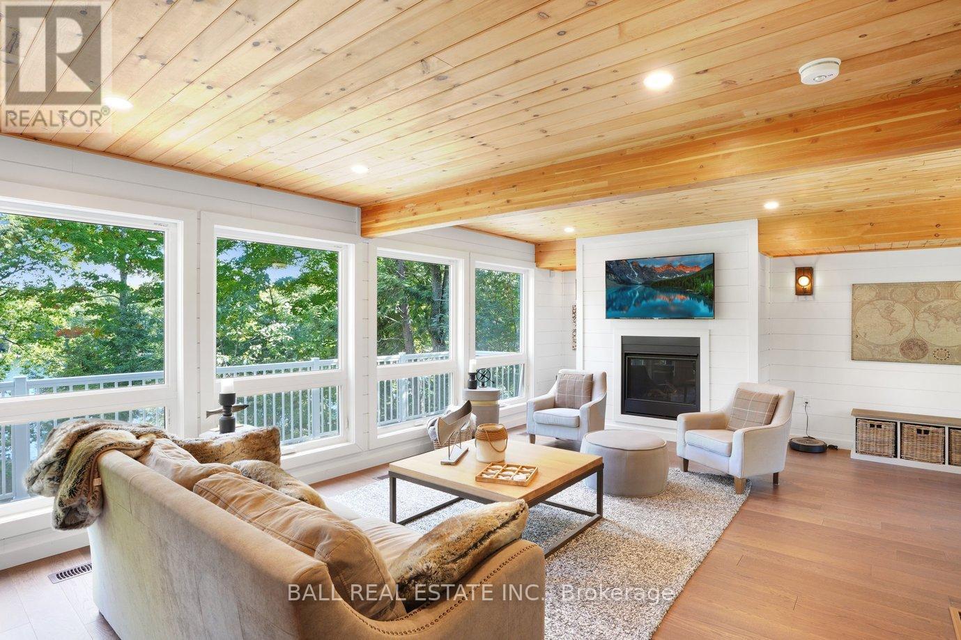 45 Hemlock Point Road, North Kawartha, Ontario  K0L 1A0 - Photo 6 - X12389129