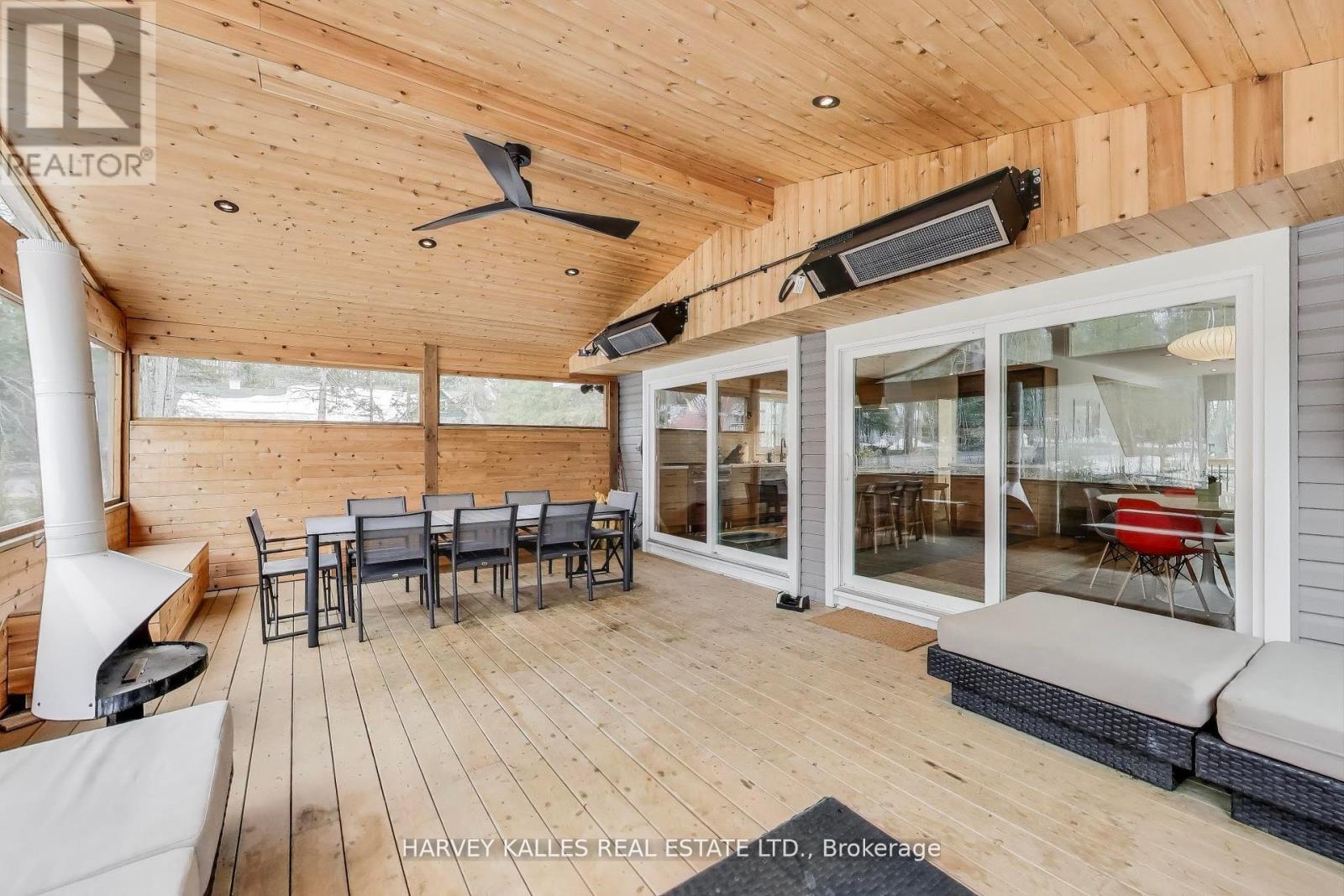 1002 Chippawa Avenue, Gravenhurst, Ontario  P1P 1R1 - Photo 15 - X12399246