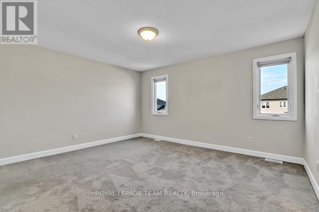 69 Duncanville Street, Russell, Ontario  K4R 0E9 - Photo 22 - X12398351