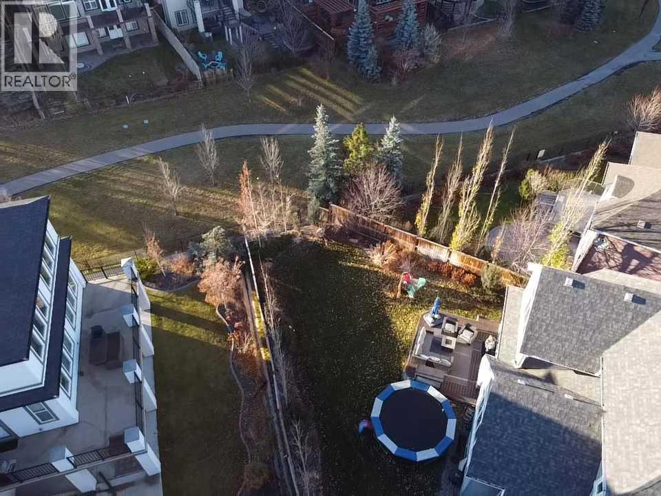 Property at 230 Mahogany Place SE image 2
