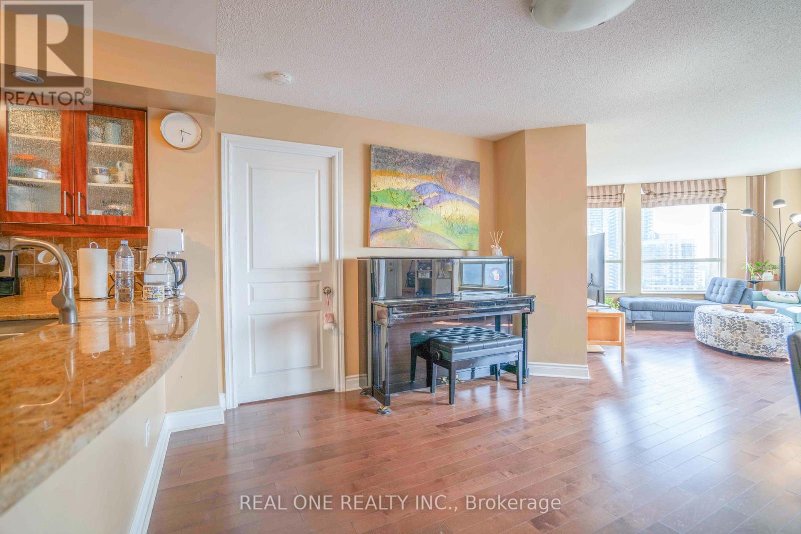 1101 - 5 Northtown Way, Toronto, Ontario  M2N 7A1 - Photo 12 - C12334229
