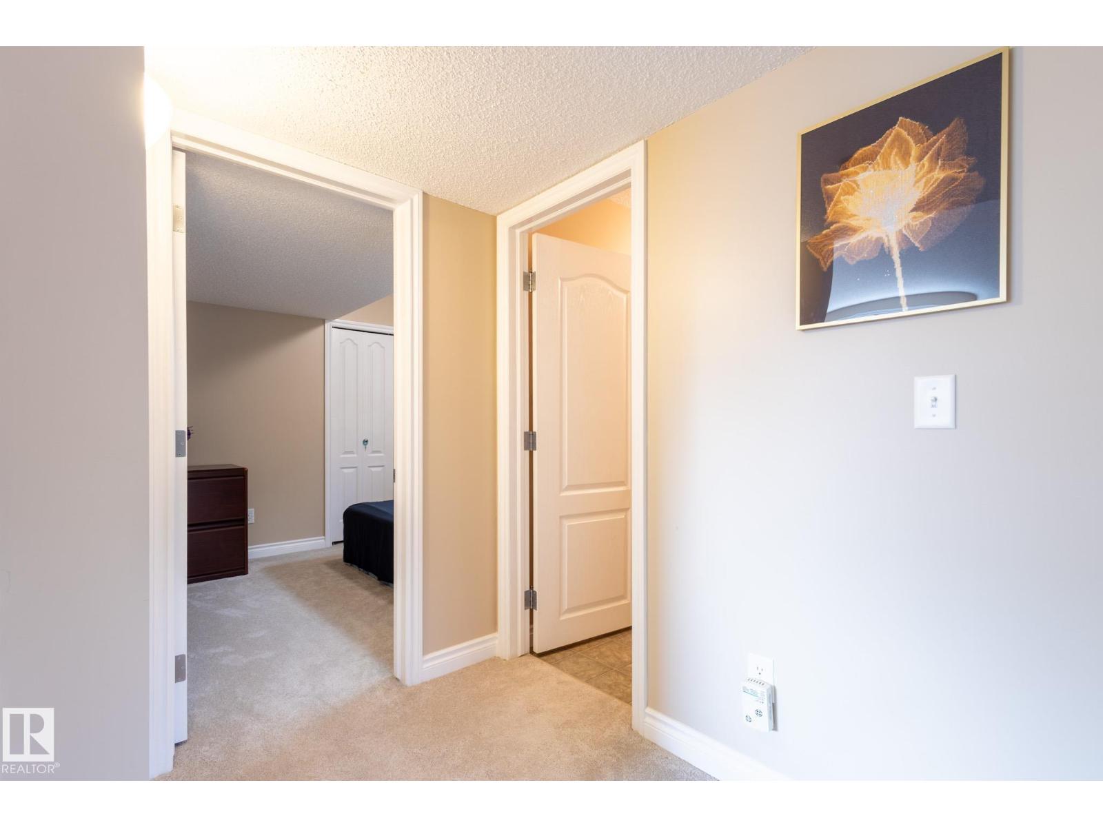 8390 Shaske Cr Nw, Edmonton, Alberta  T6R 0B5 - Photo 37 - E4457416