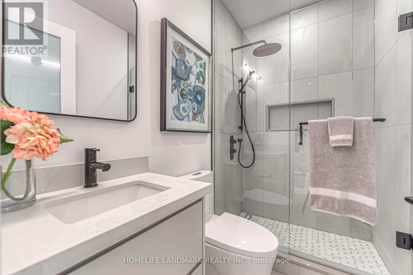 195 Albany Avenue, Toronto, Ontario  M5R 3C7 - Photo 23 - C12399414
