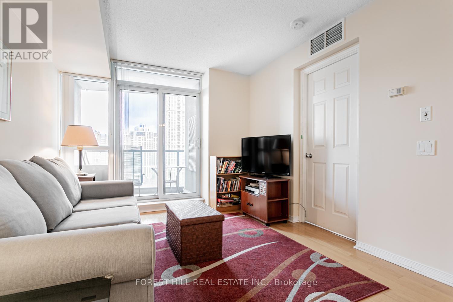 1501 - 30 Harrison Garden Boulevard, Toronto (Willowdale East), Ontario  M2N 7A9 - Photo 9 - C12399440