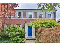 49 HILLCREST DRIVE, Toronto, Ontario