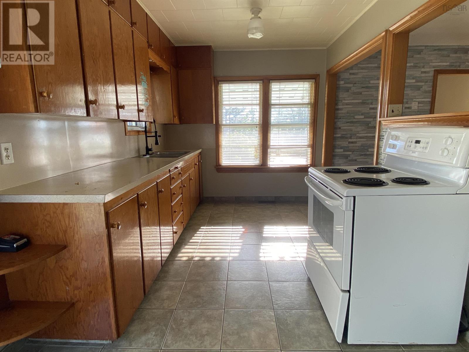 8394 Highway 3, Port Mouton, Nova Scotia  B0T 1T0 - Photo 5 - 202511832