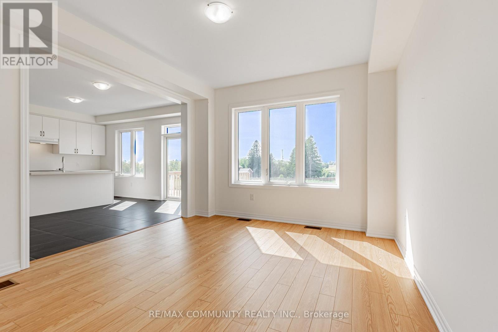 110 Belmont Drive, Clarington, Ontario  L1B 1G9 - Photo 12 - E12399337