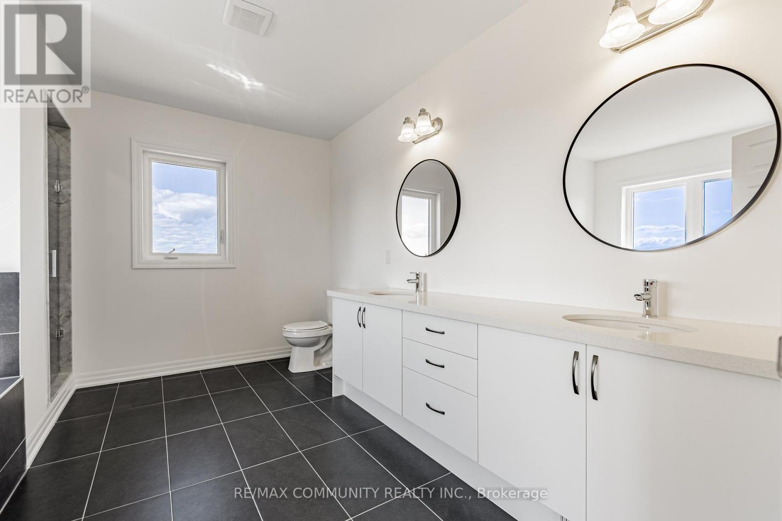 110 Belmont Drive, Clarington, Ontario  L1B 1G9 - Photo 37 - E12399337