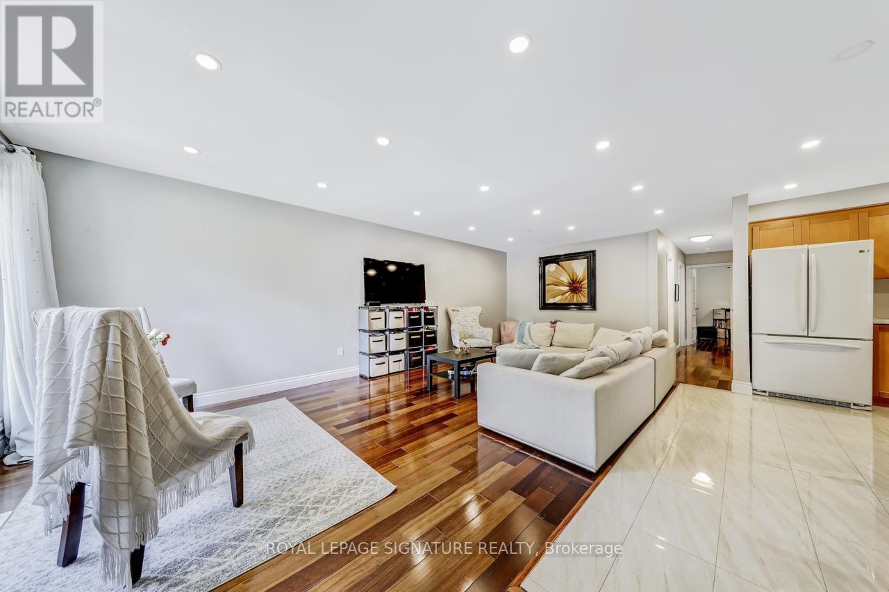 1905 Rosefield Road, Pickering, Ontario  L1V 3K1 - Photo 18 - E12399361