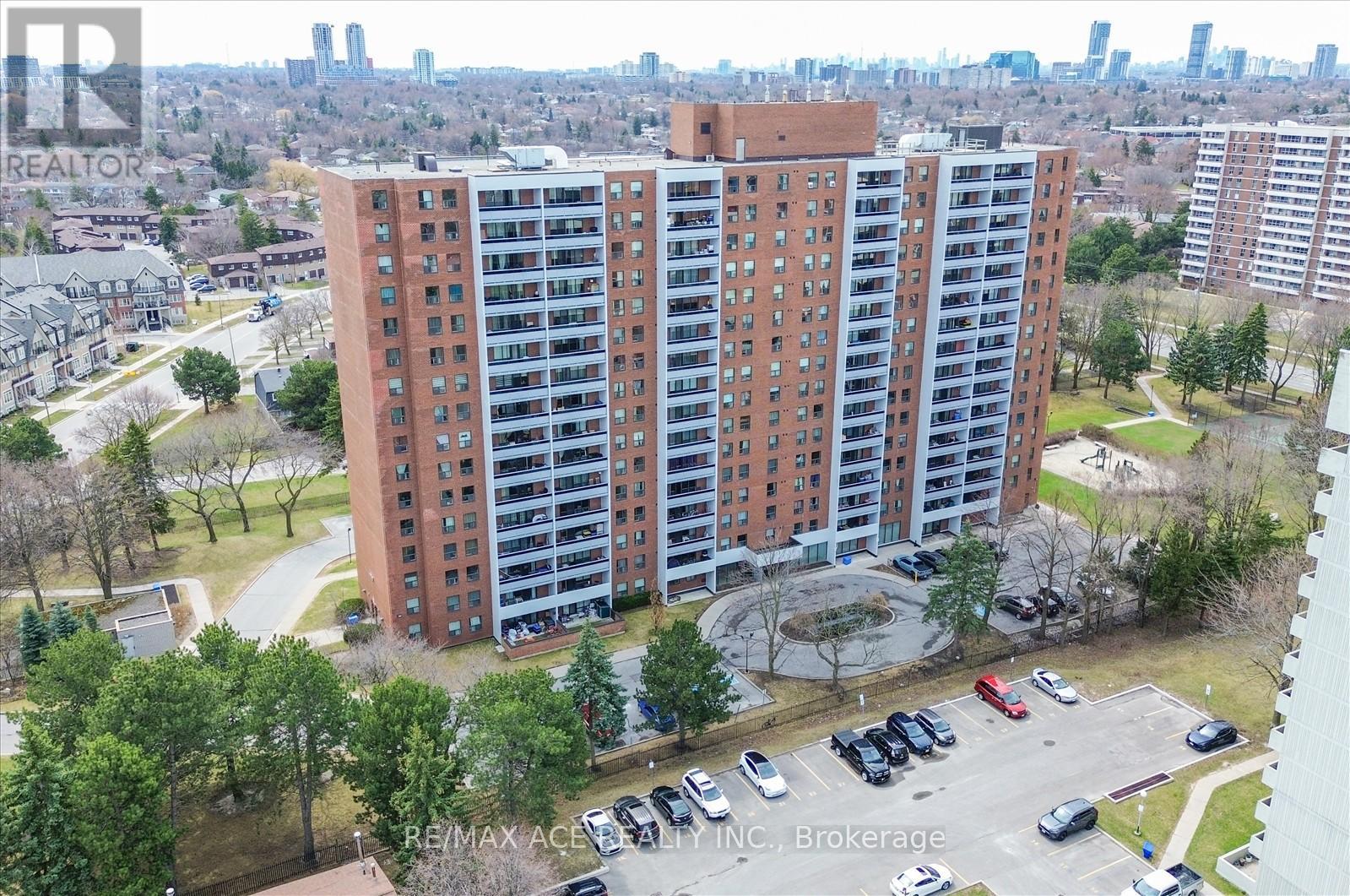 1204 - 1250 BRIDLETOWNE CIRCLE, Toronto, Ontario