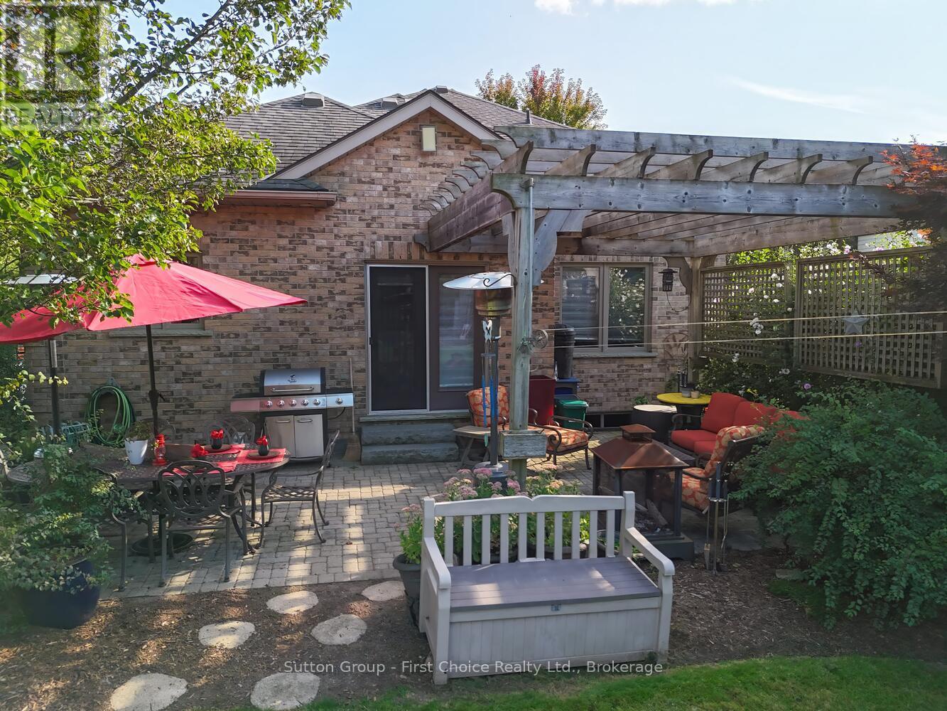 338 Delamere Avenue, Stratford, Ontario  N5A 5A4 - Photo 35 - X12397820