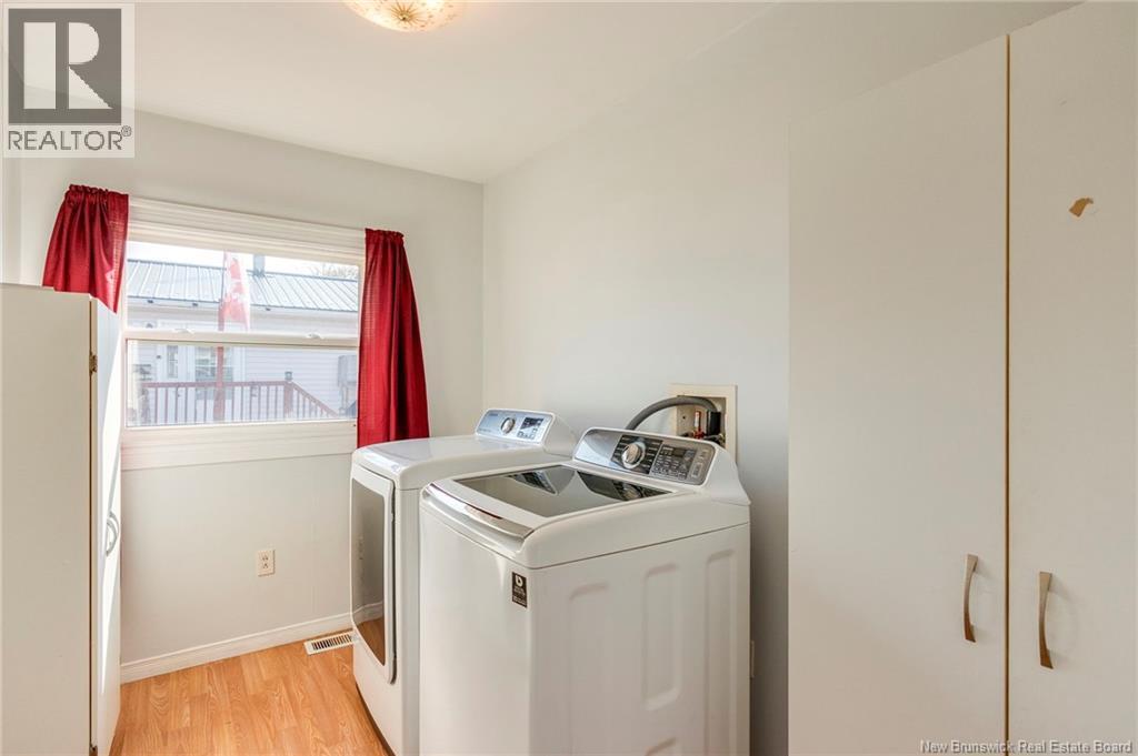 207 Westbrook, Moncton, New Brunswick  E1E 2L9 - Photo 10 - NB126438