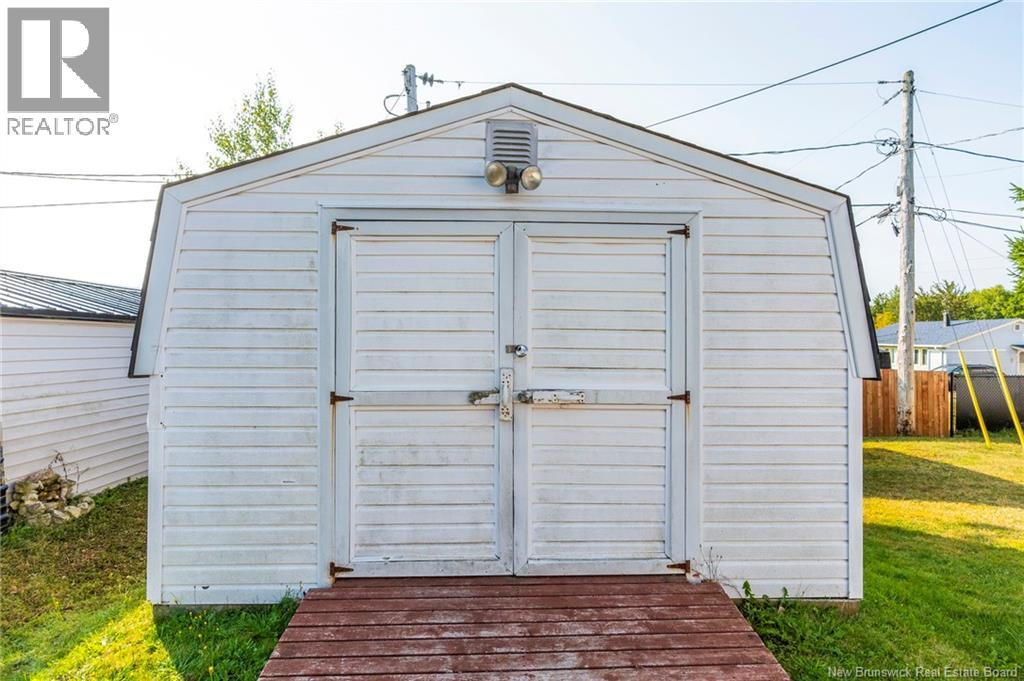 207 Westbrook, Moncton, New Brunswick  E1E 2L9 - Photo 21 - NB126438
