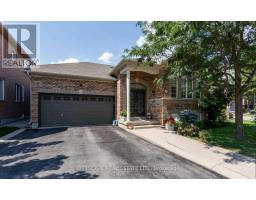2241 LYNESS AVENUE, Oakville, Ontario