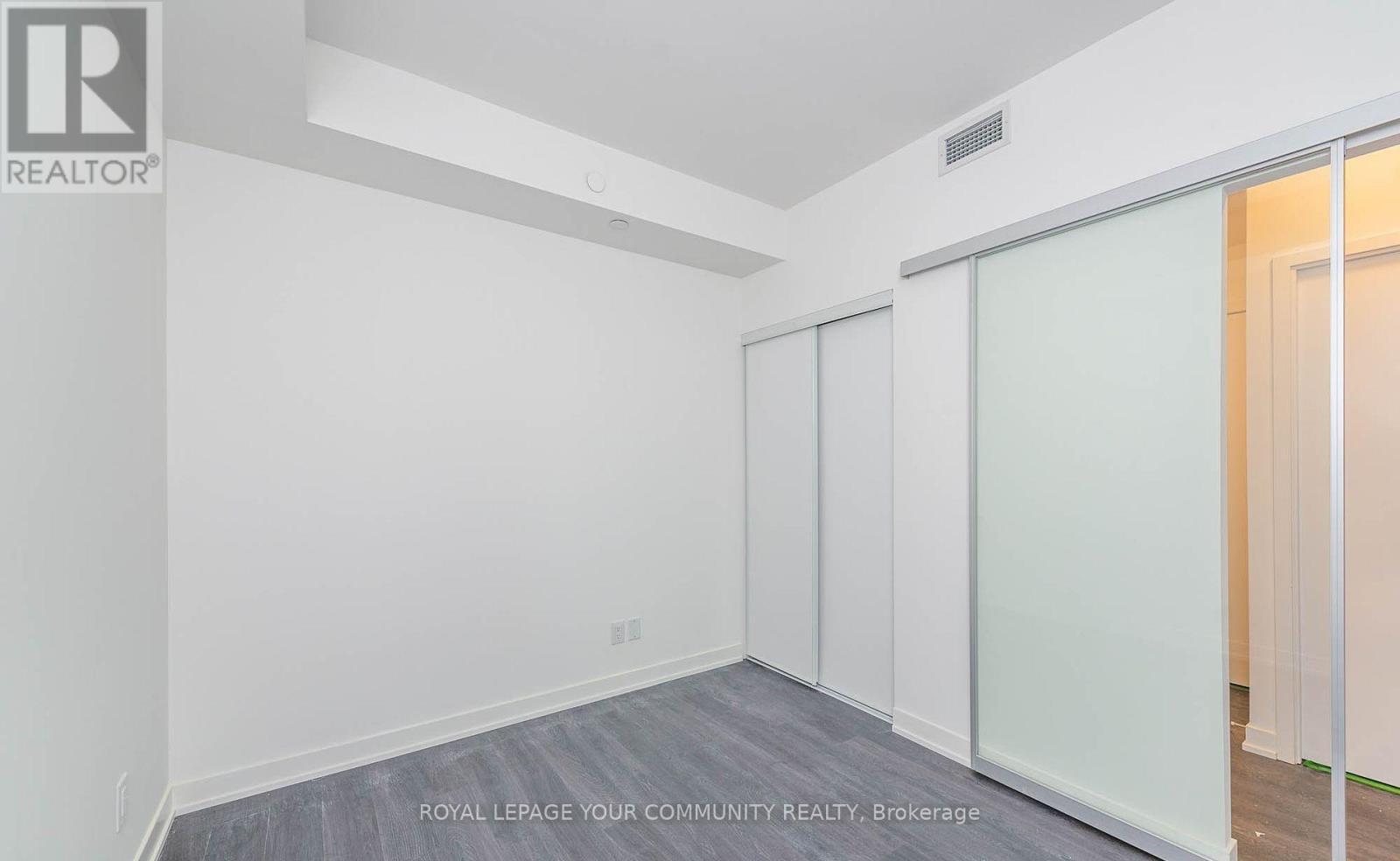 928 - 8119 Birchmount Road, Markham (Unionville), Ontario  L6G 0H5 - Photo 10 - N12399322