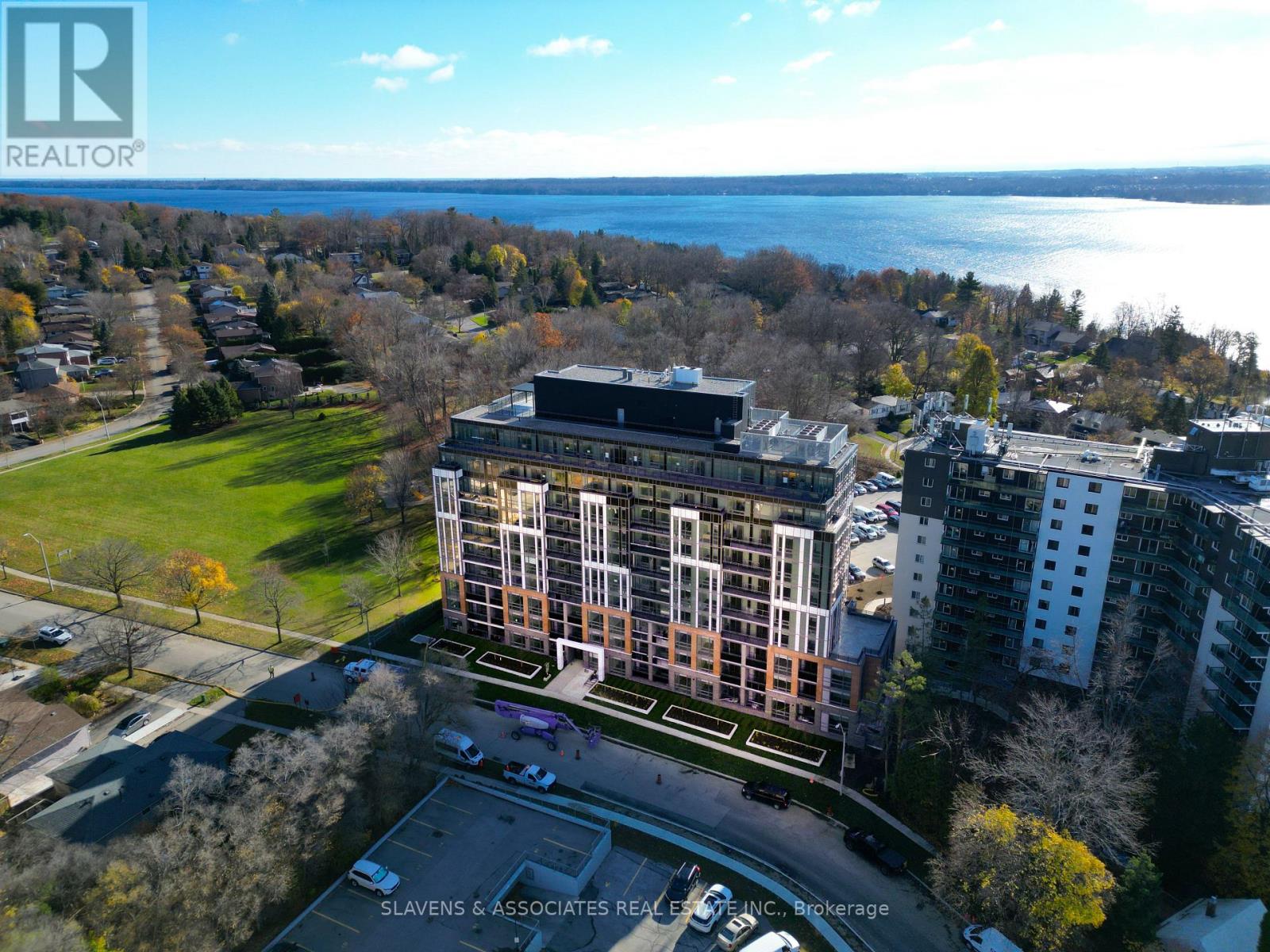 514 - 41 JOHNSON STREET, Barrie, Ontario