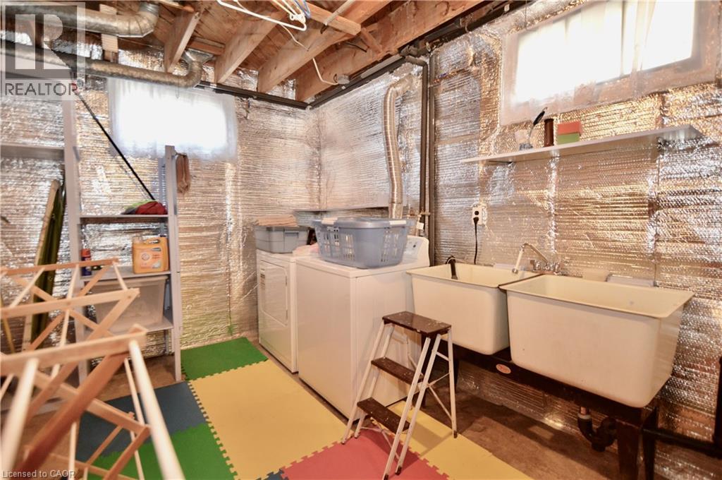 728 Ashley Avenue, Burlington, Ontario  L7R 2Z3 - Photo 19 - 40765020