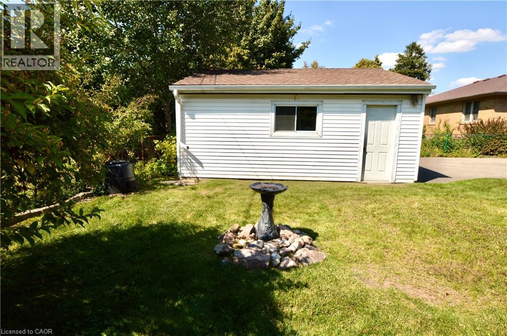 728 Ashley Avenue, Burlington, Ontario  L7R 2Z3 - Photo 27 - 40765020