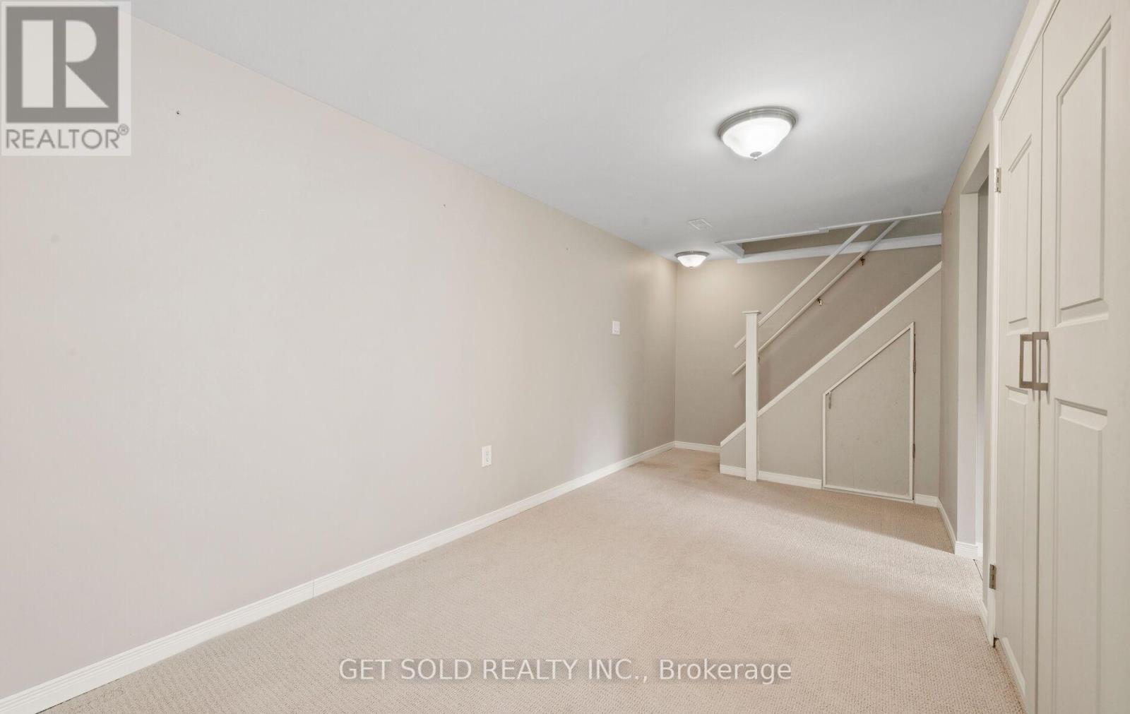 54 Ringway Crescent, Toronto, Ontario  M9W 1X4 - Photo 32 - W12394344